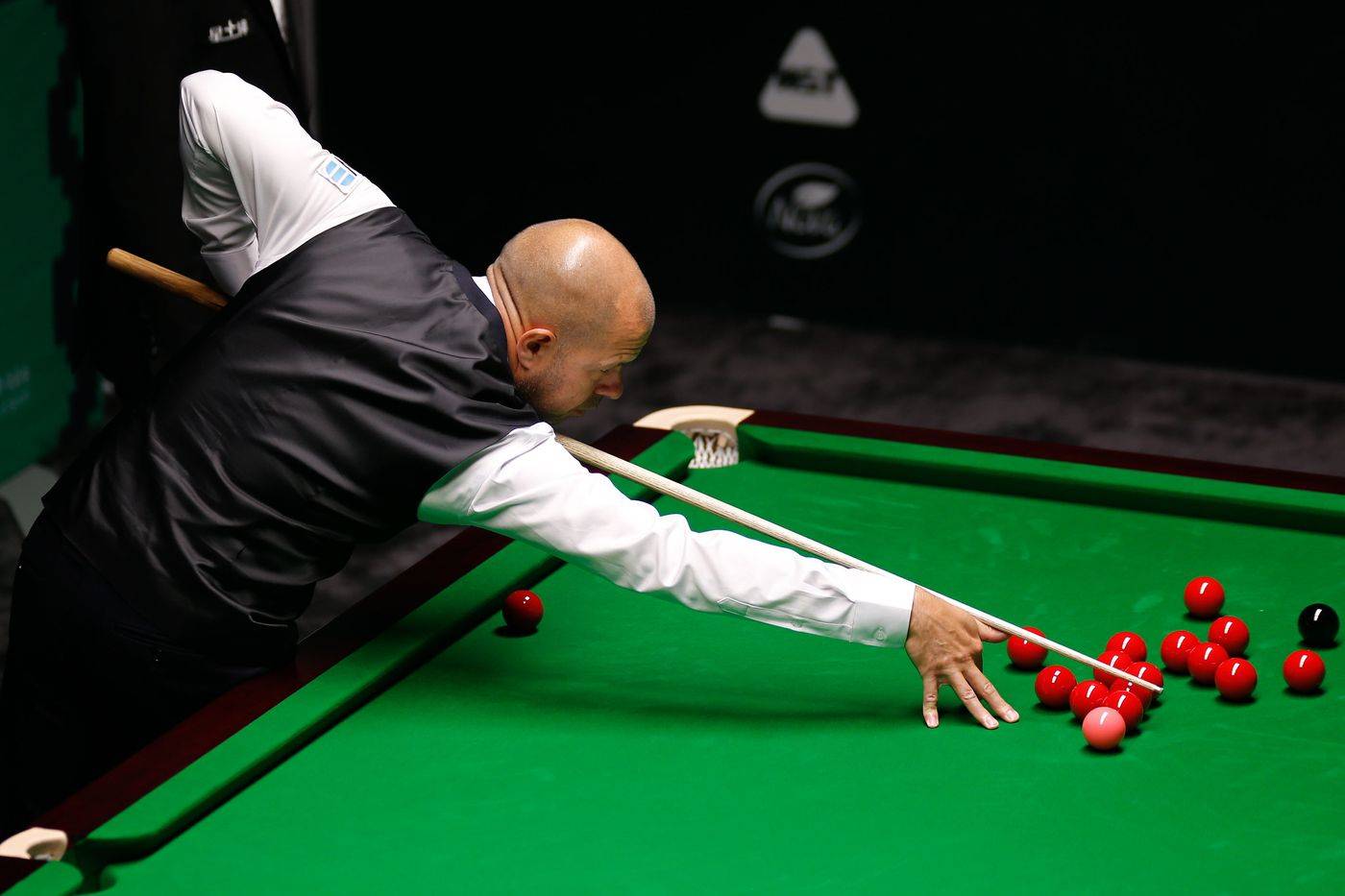 德君的篮下 德君的篮下