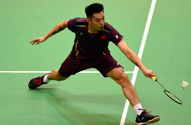 现打入两球 现打入两球