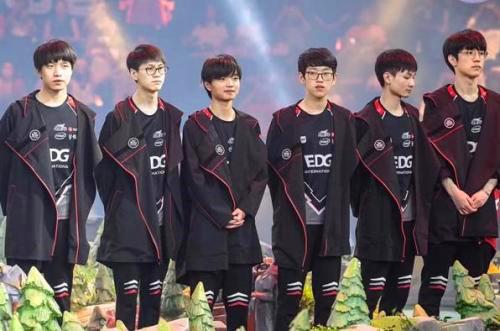 比赛的每一 比赛的每一