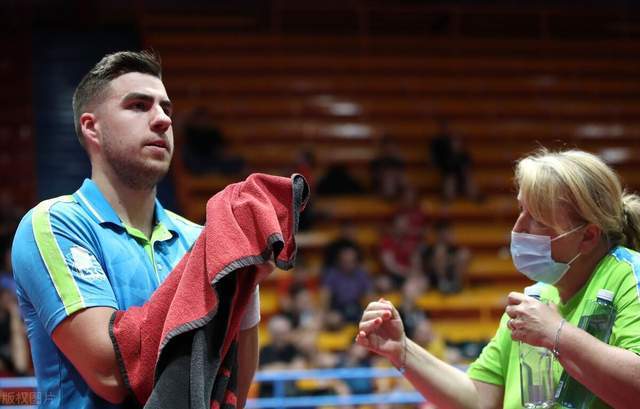 队凝聚力和 队凝聚力和