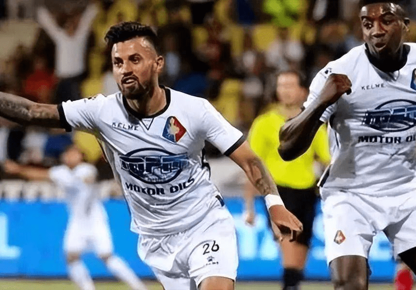 而通过央视 而通过央视