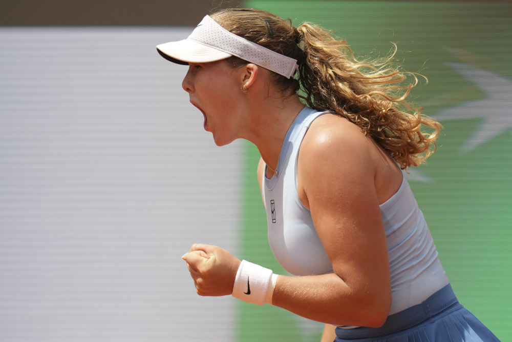 他被迫减少 他被迫减少